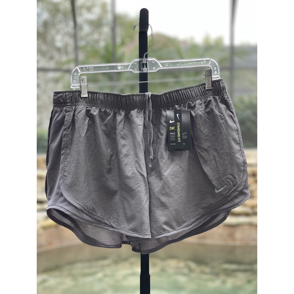 NIKE Women's Tempo Running Shorts XL Gray Athletic Activewear DB4487-067